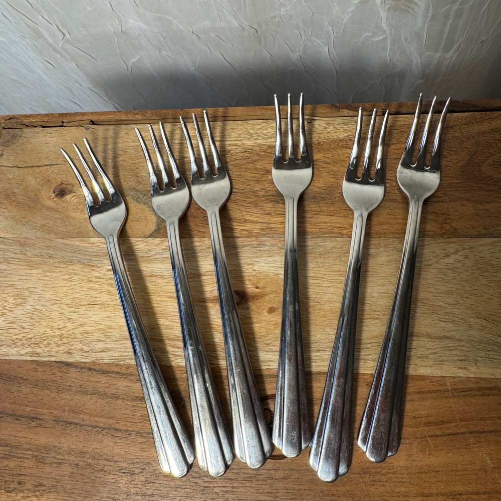 Hampton Silversmiths Cocktail Forks Set of 6 Silver 18/10 Stainless Fan Handle